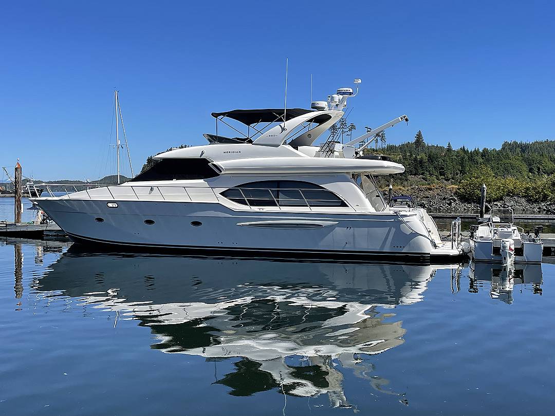 Meridian 580 Pilothouse image 3