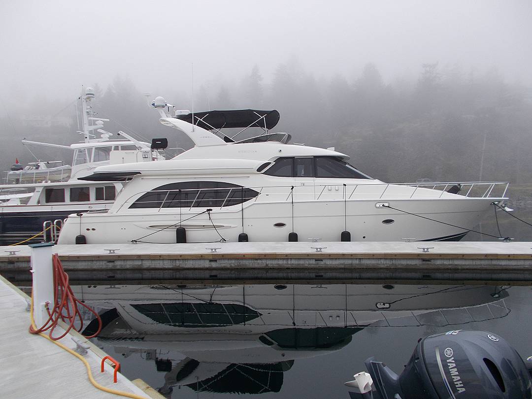 Meridian 580 Pilothouse image 6