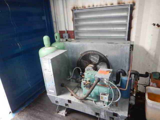 Ice Machine And Storage Equipment image 9