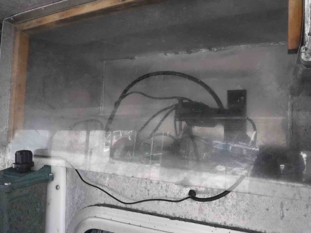 E & D Freezer Prawner image 46