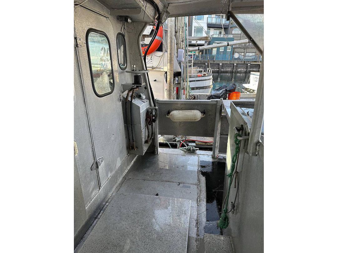 Aluminum Freezer Boat image 11