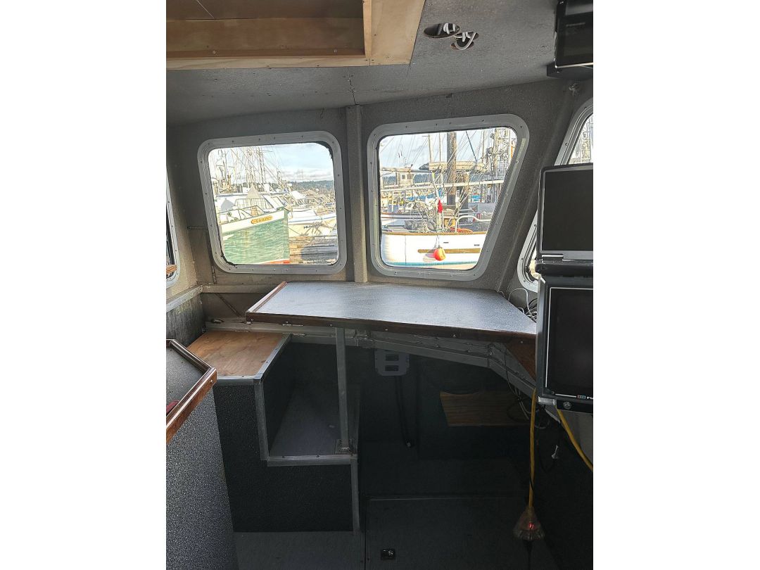 Aluminum Freezer Boat image 19