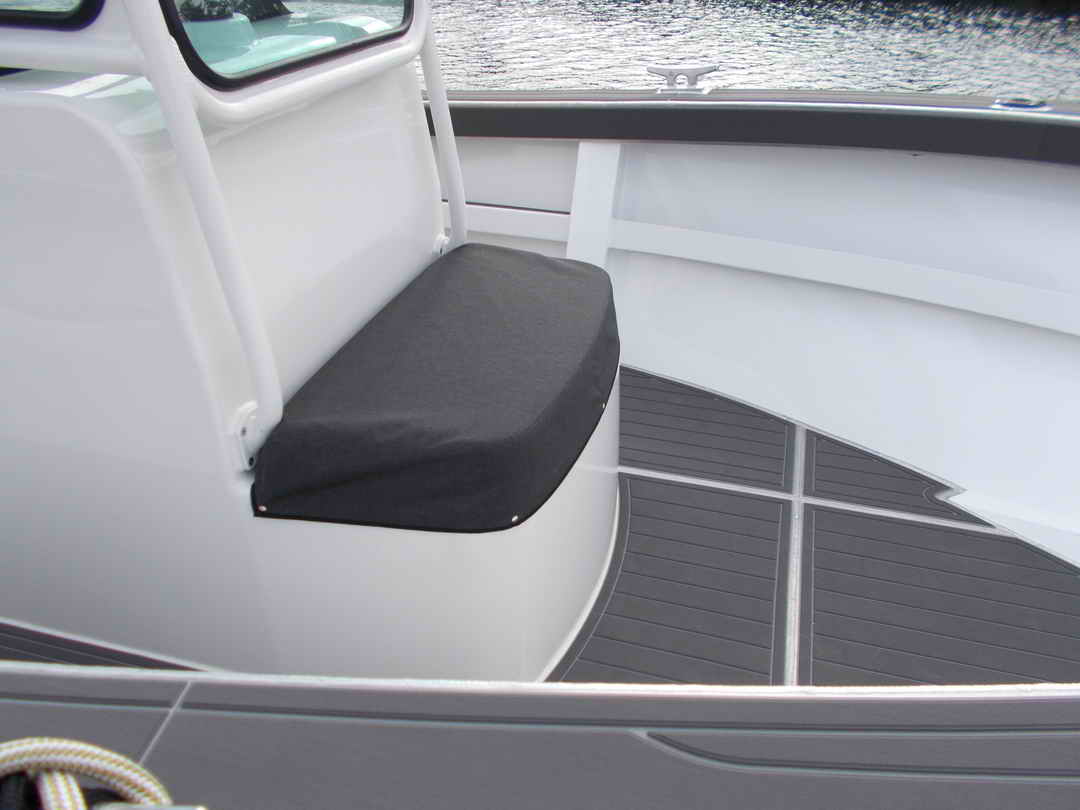 Walker Boats Center Console 26 image 9