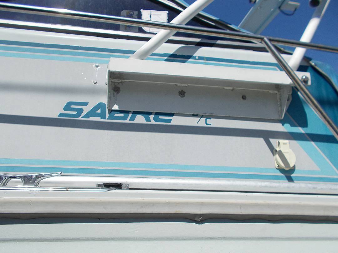 Aluminum Crestliner Sabre image 15