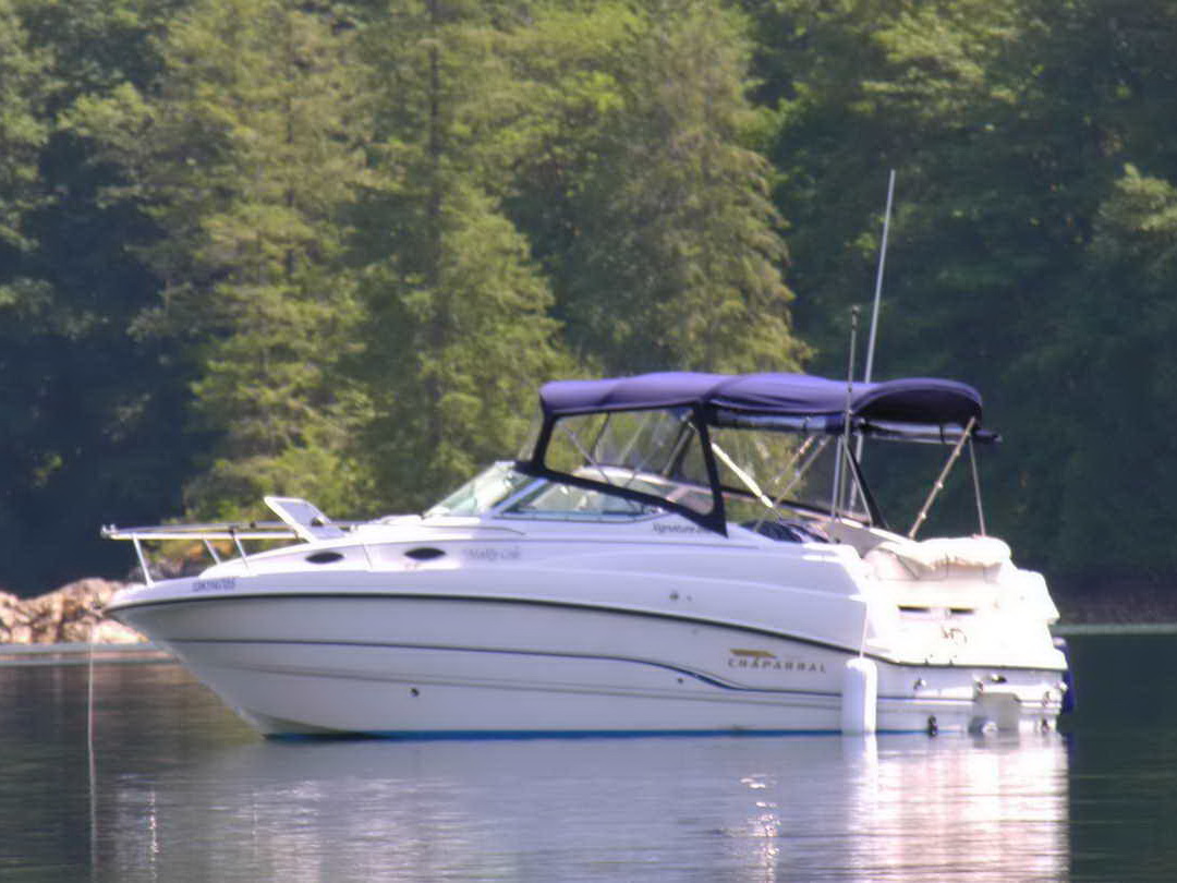 Chaparral Signature 240