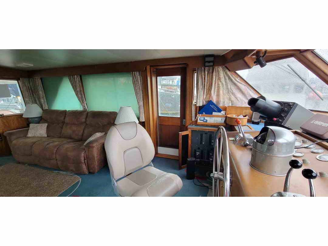 Hatteras Yacht Fisherman Live Aboard image 4