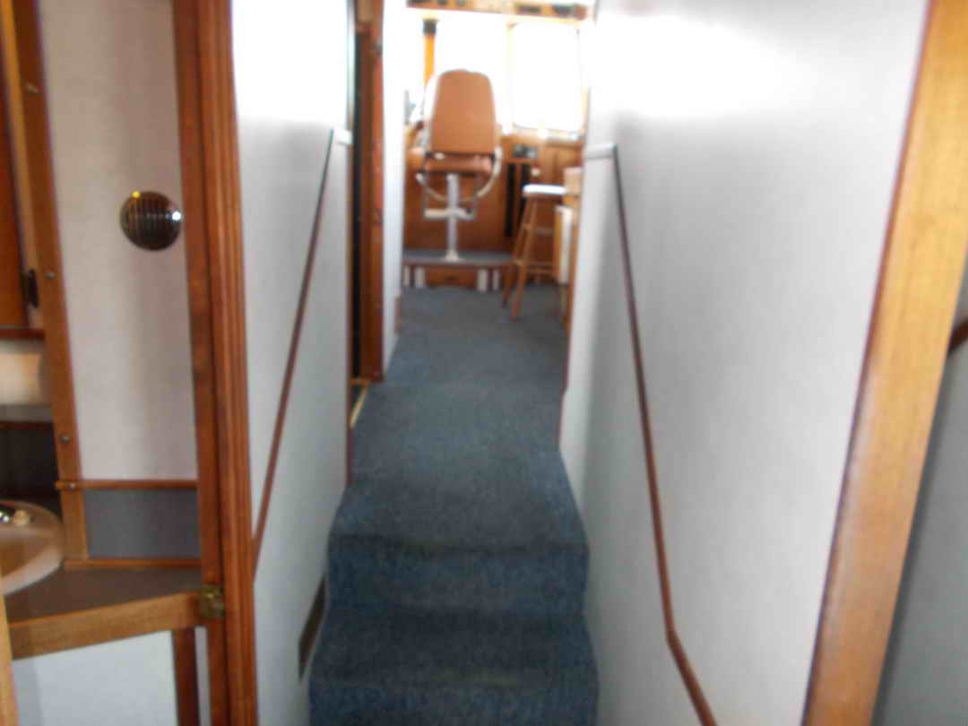 Gooldrup Live Aboard Cruiser Flybridge image 68