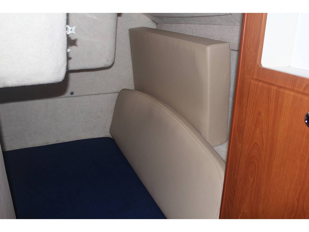 Fiberglass Bayliner 285 image 26