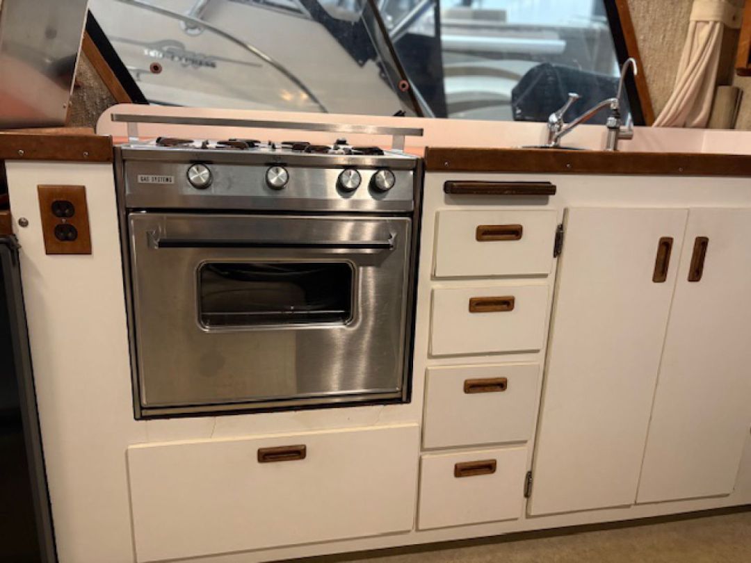Fiberglass Cruiser image 21