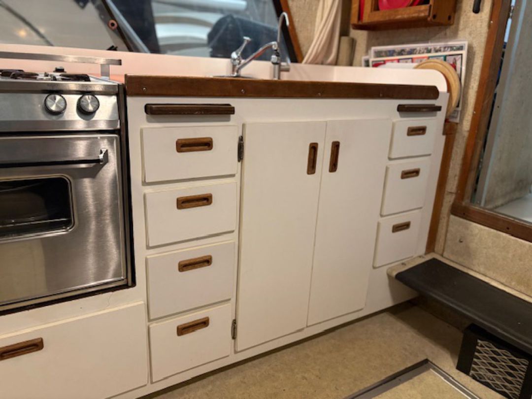 Fiberglass Cruiser image 22