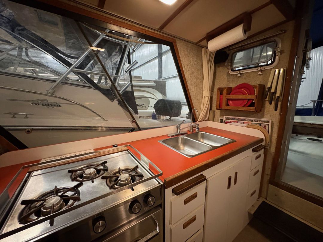 Fiberglass Cruiser image 26