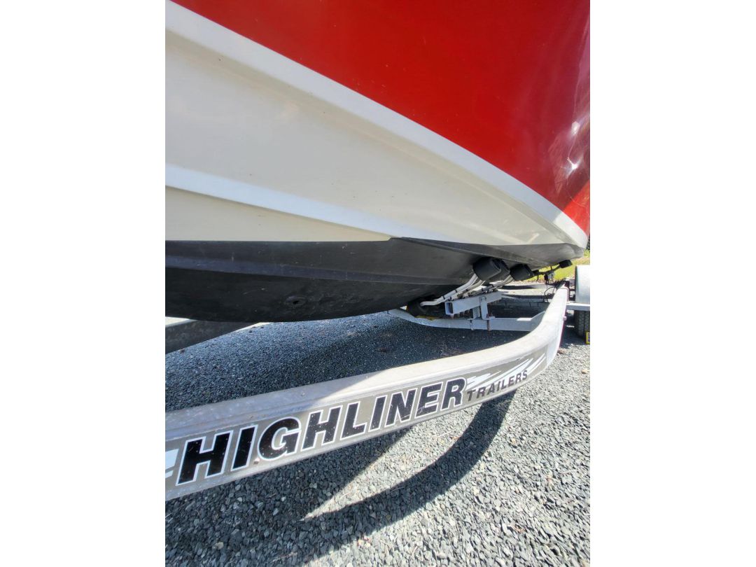 Fiberglass Crestliner image 8