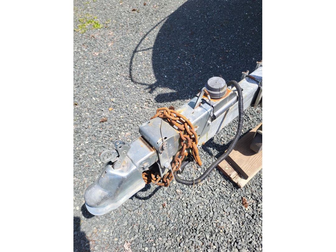 Fiberglass Crestliner image 17