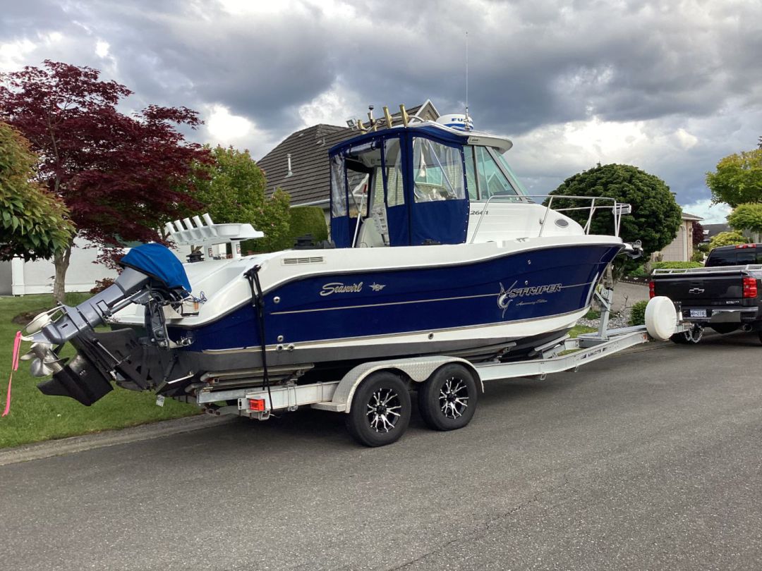 Fiberglass Striper image 1