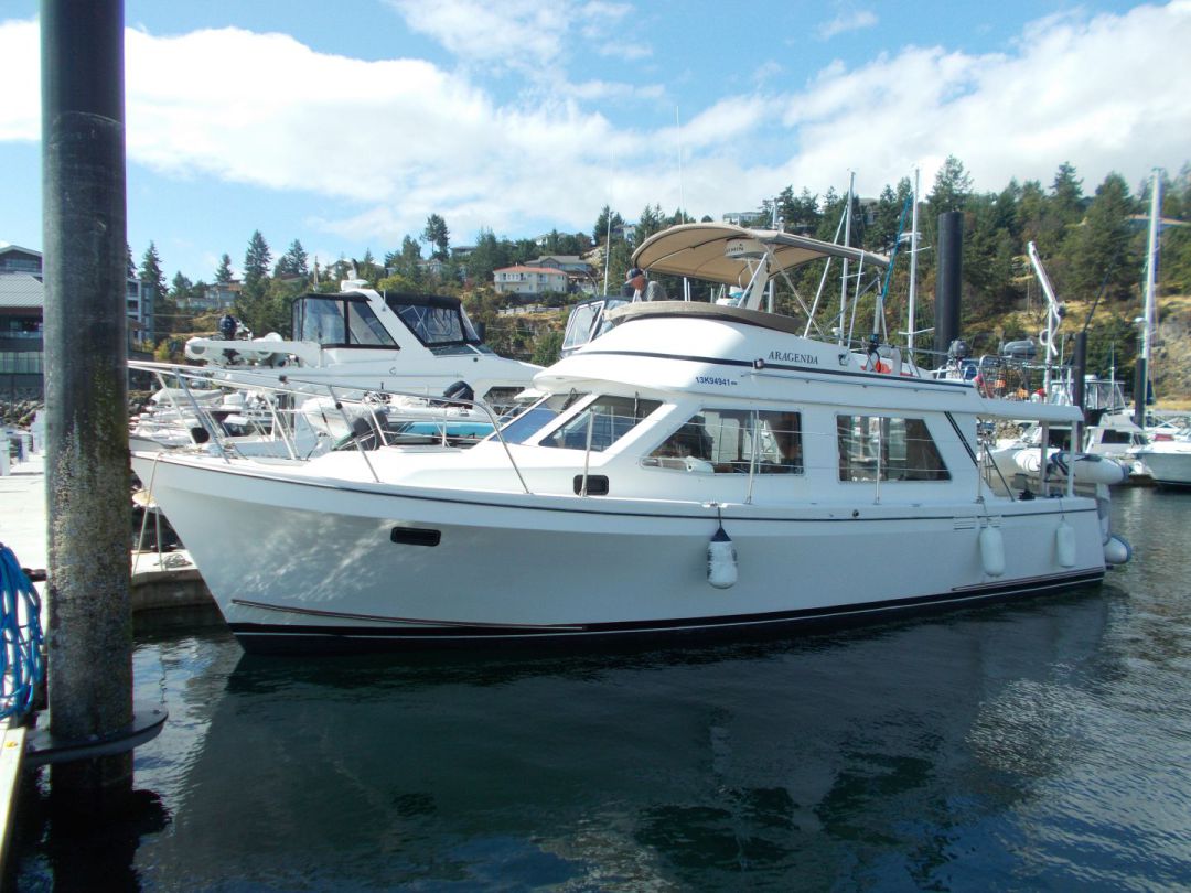 Fiberglass Gulf Commander image 1