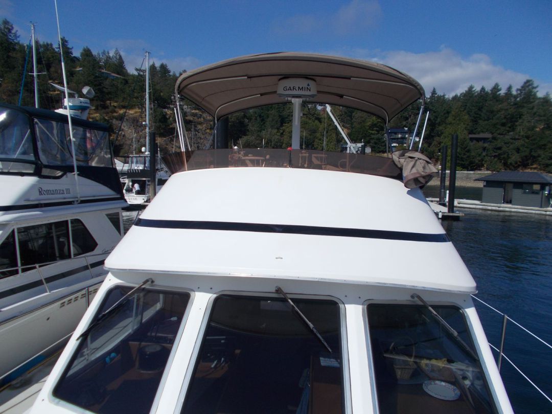 Fiberglass Gulf Commander image 5