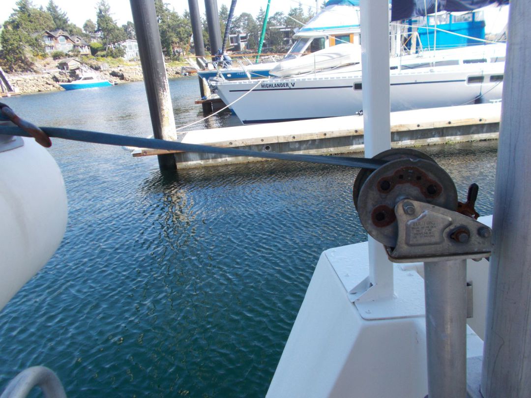 Fiberglass Gulf Commander image 12