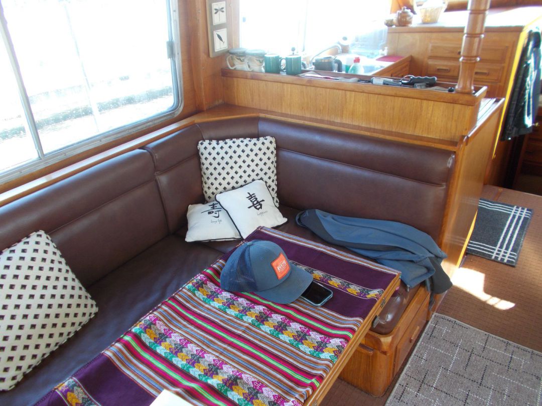 Fiberglass Gulf Commander image 19