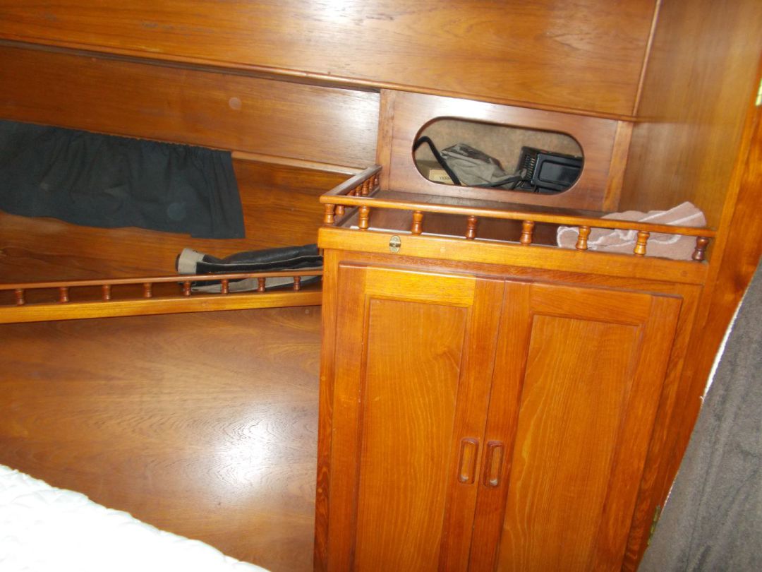 Fiberglass Gulf Commander image 33