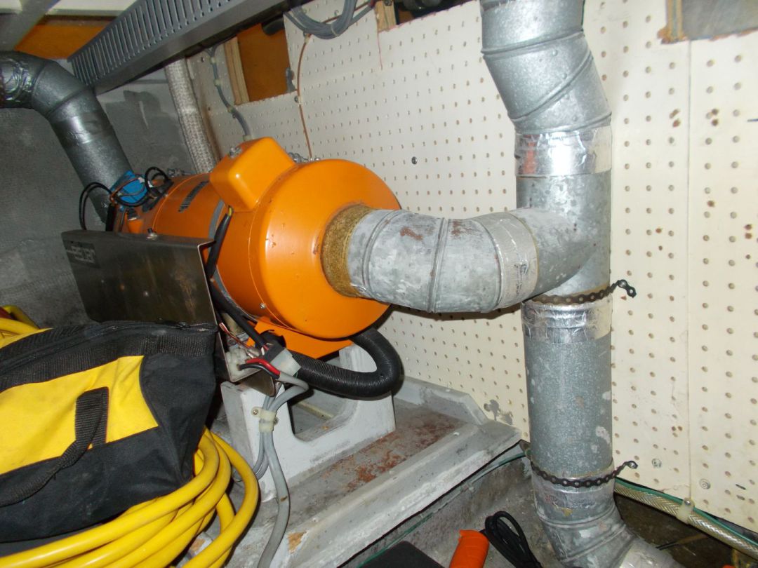 Fiberglass Gulf Commander image 54