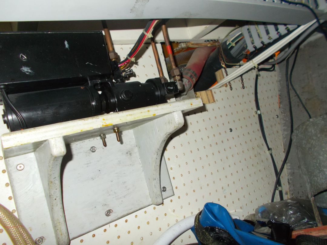 Fiberglass Gulf Commander image 58
