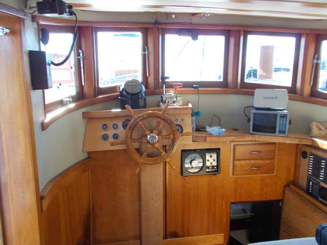 Nakade Cruiser Trawler Live Aboard image 29