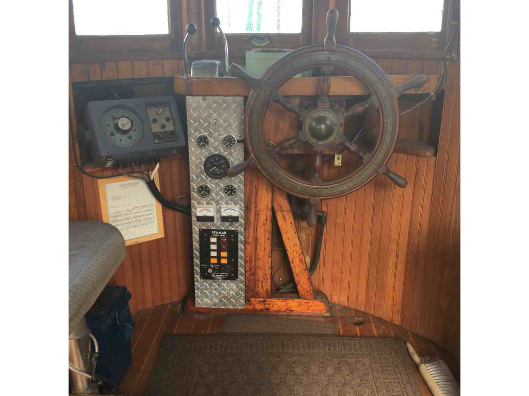 Peterson Trawler Cruiser image 4