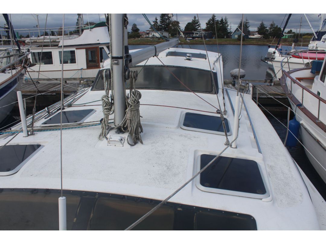 Fiberglass Gemini Catamaran image 5