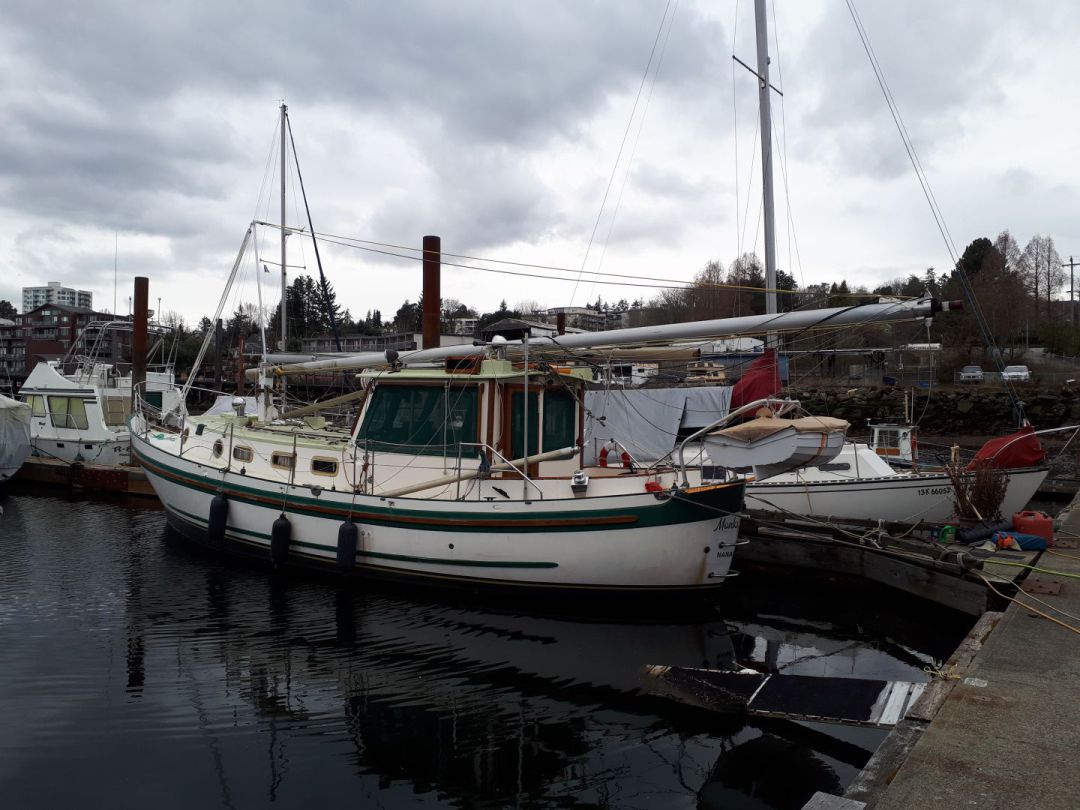 Pilothouse Motorsailer image 3