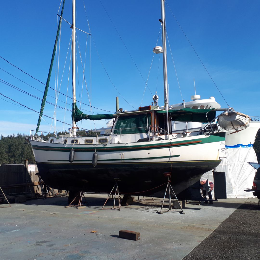 Pilothouse Motorsailer image 4
