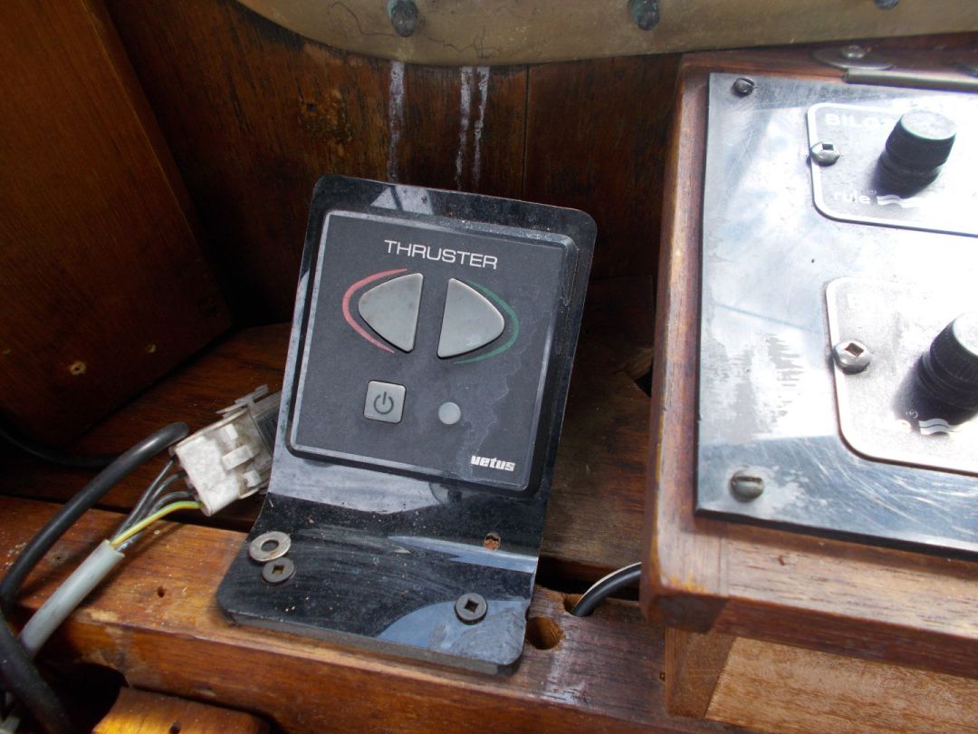 Pilothouse Motorsailer image 30