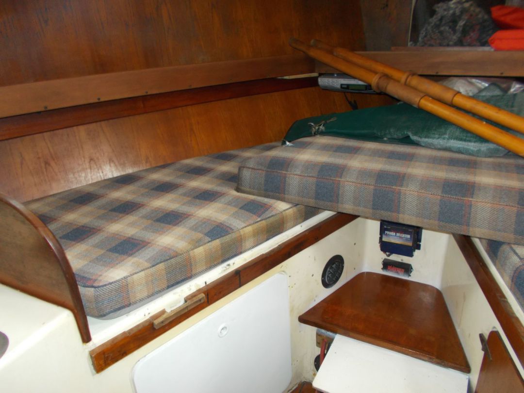 Pilothouse Motorsailer image 42
