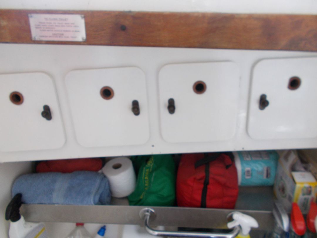 Pilothouse Motorsailer image 48