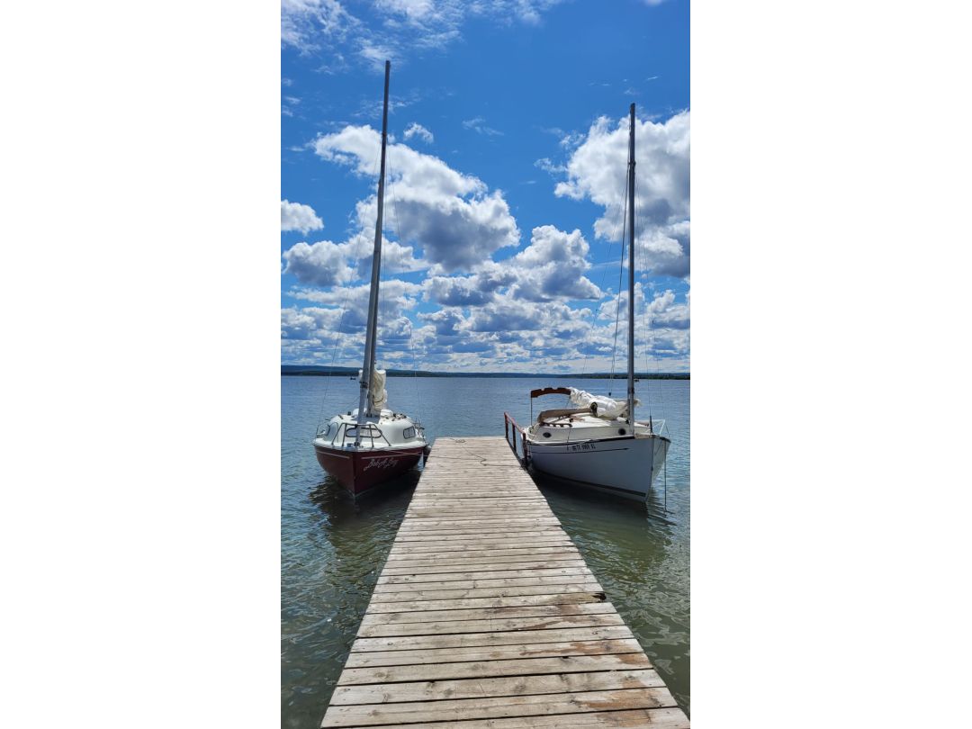 Fiberglass Sailboat image 7
