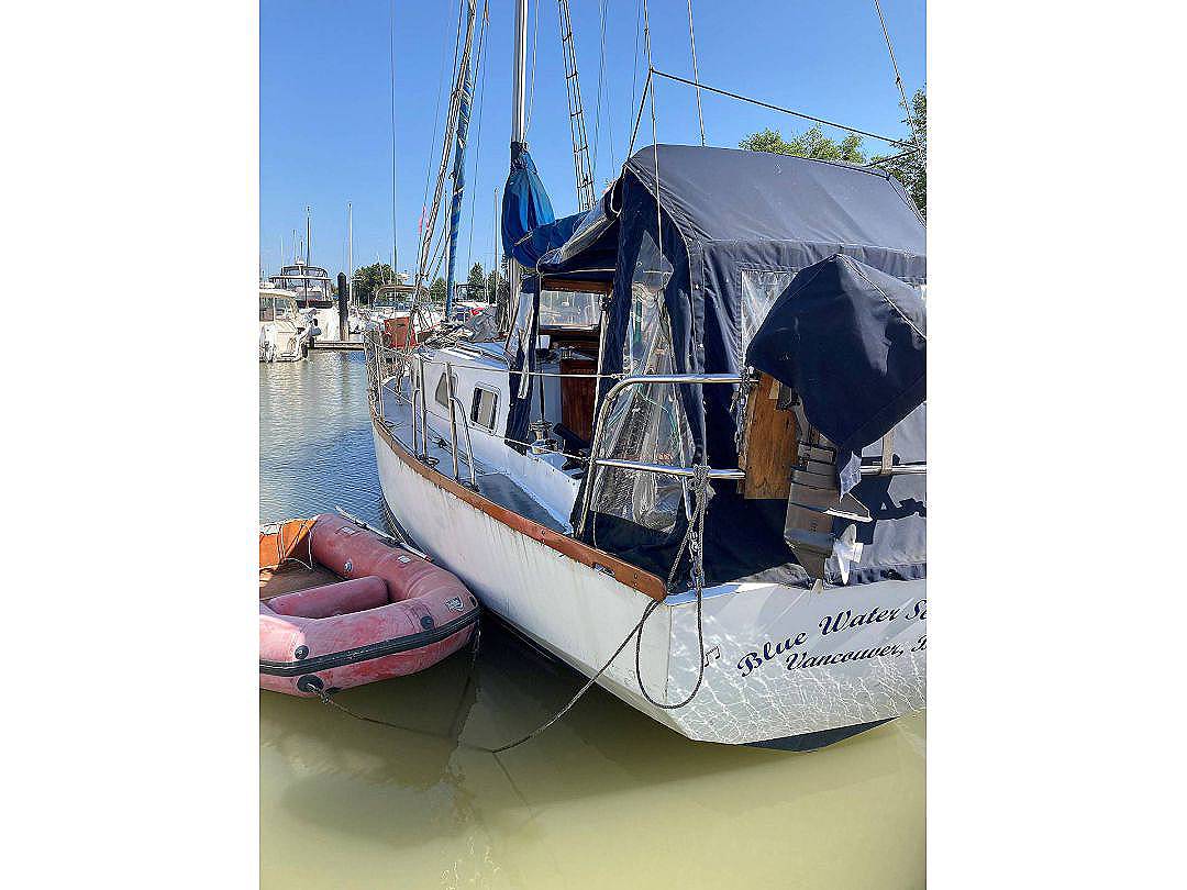 Steel Folkes Sailboat image 10