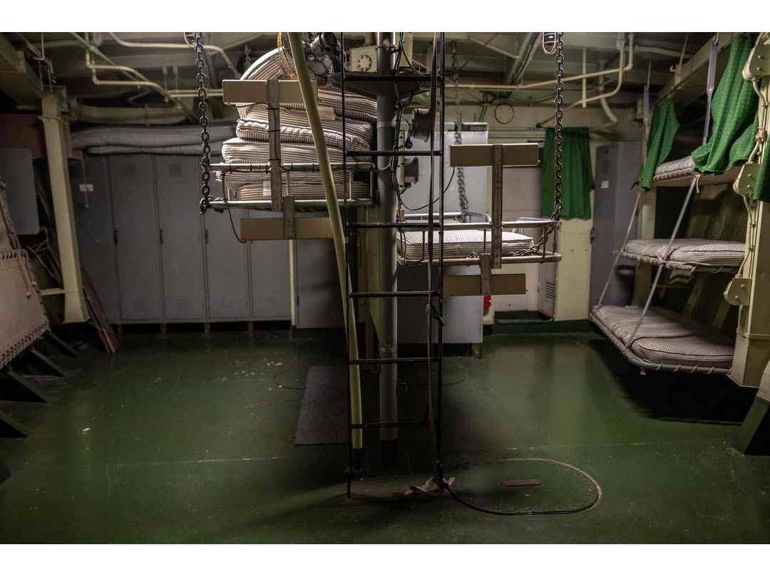 Steel Tug image 69