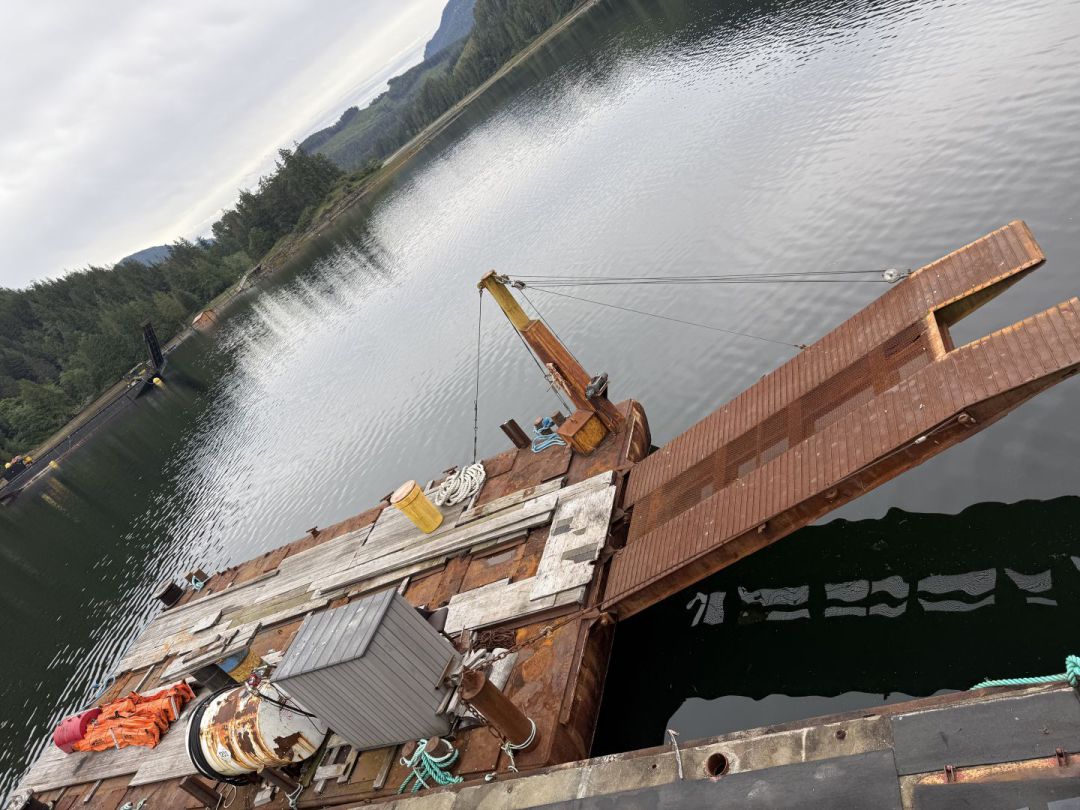 Steel Barge image 4