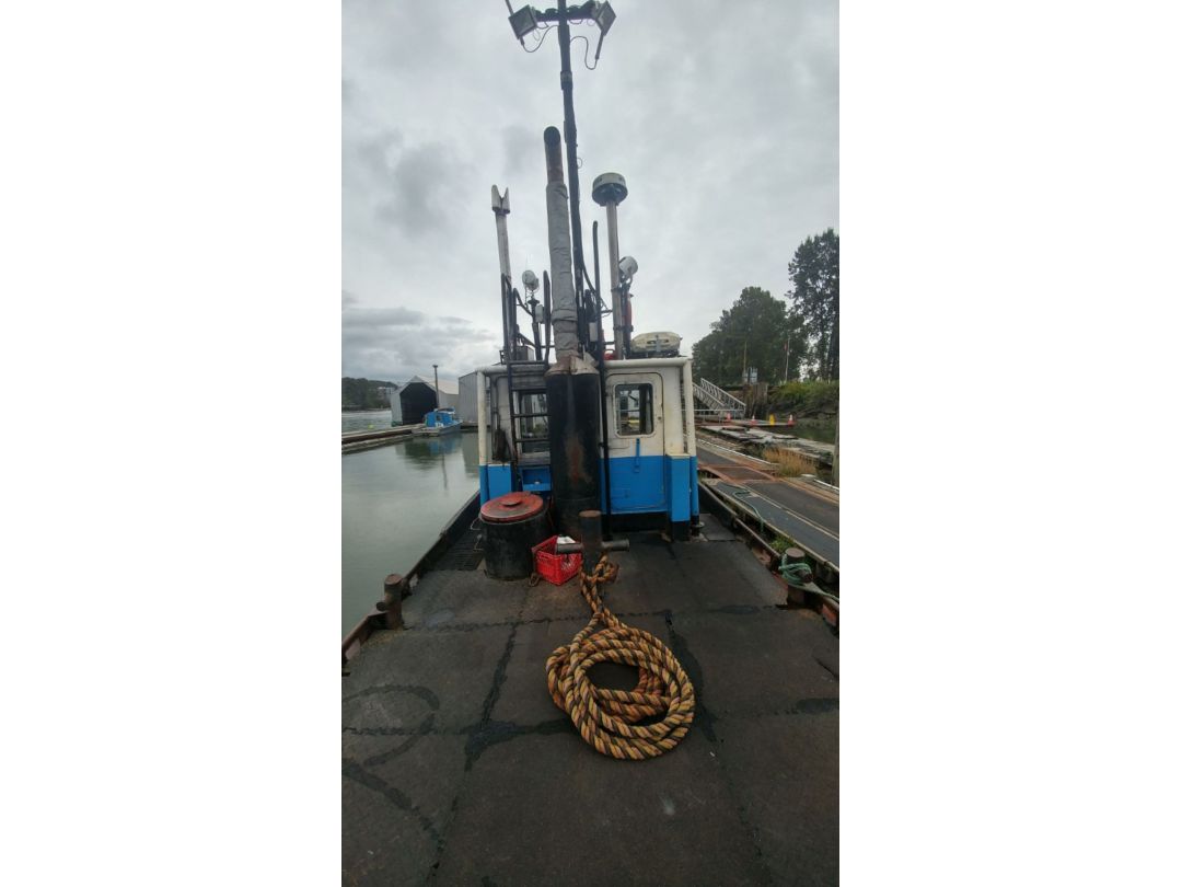 Steel Tug image 4